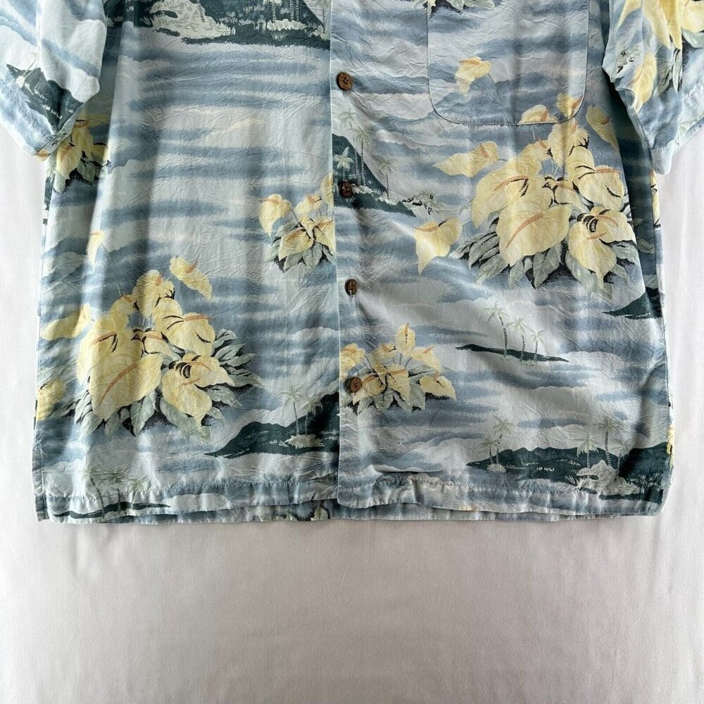 Tommy Bahama Hawaiian Shirt Mens Sz L Island Tropical Camp Button Down Blue VTG - Picture 4 of 10